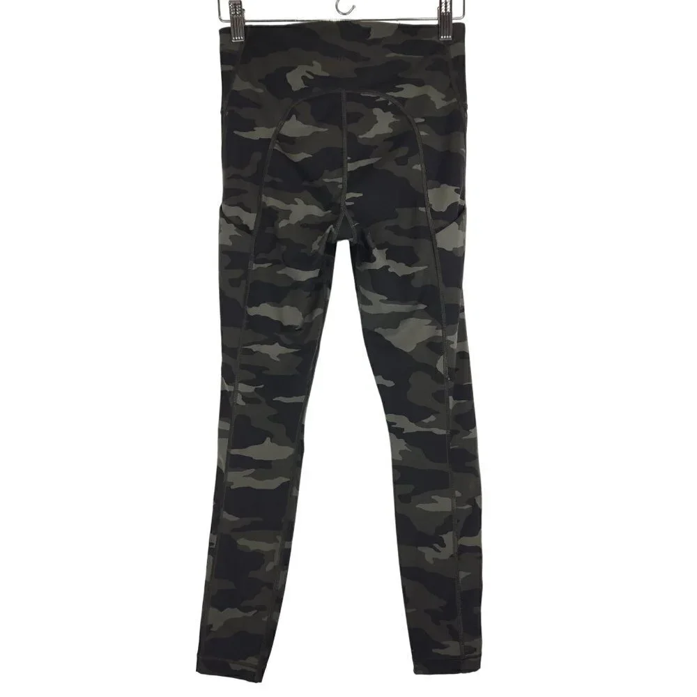 Athleta Ultimate‎ 7/8 Tight Size XS Green Camo 531773 Athleisure Training